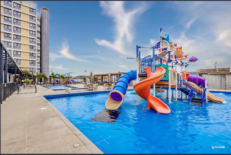 Quarto Hotel Beto Carrero Penha Penha  Zewnętrze zdjęcie