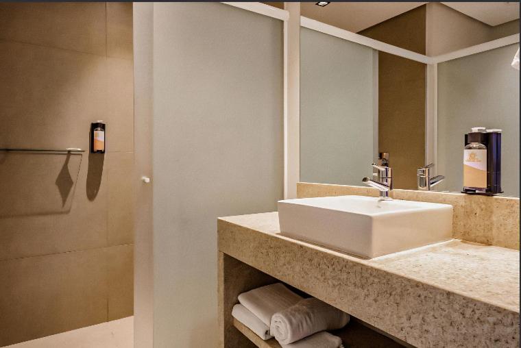 Quarto Hotel Beto Carrero Penha Penha  Zewnętrze zdjęcie